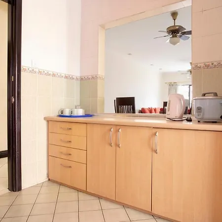 Marina Court Kota Kinabalu-Stay And Get Cash Rebate Exterior photo